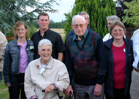 Dorothy Tolver in family group, 2004